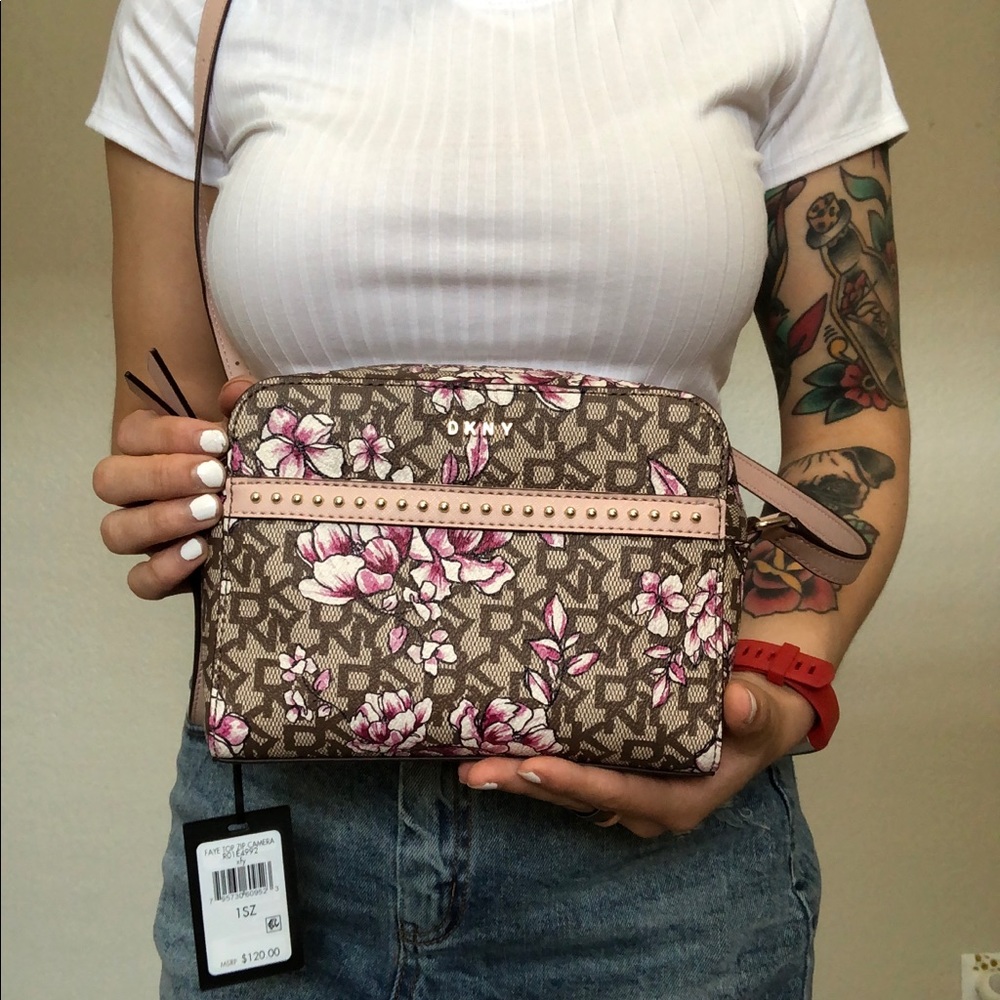 NWT DKNY Signature + Flowers Crossbody